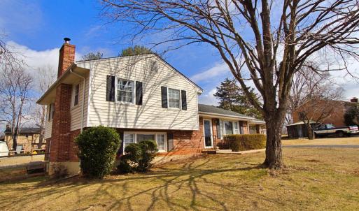 Photo #2 of 400 Woodway Drive, Lynchburg, VA 0.4 acres