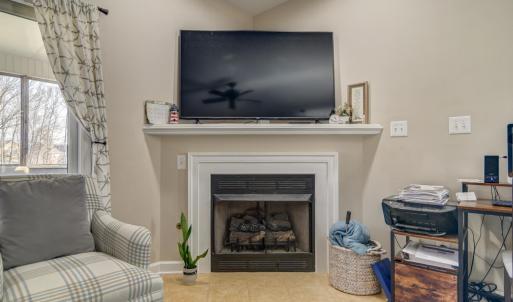 Photo #6 of 1052 8th Fairway Lane, Huddleston, VA 0.3 acres