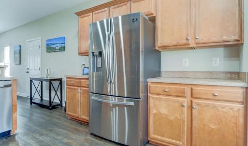 Photo #14 of 1052 8th Fairway Lane, Huddleston, VA 0.3 acres