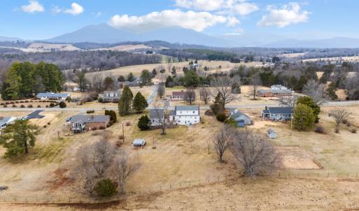 Photo #60 of 1726 Three Otters Road, Bedford, VA 1.0 acres