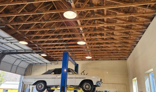 High ceilings at 14'.