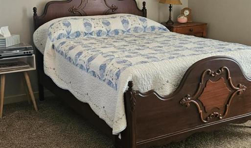 Back right corner guest bedroom.