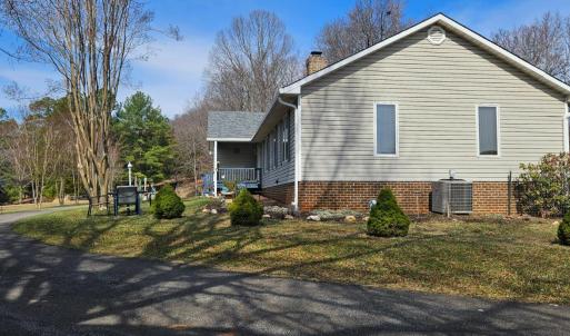 Photo #6 of 103 Glenn Haven Terrace, Goode, VA 10.9 acres