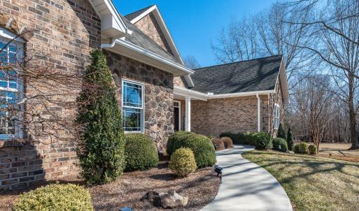 Photo #2 of 1140 Riley Run Road, Forest, VA 2.0 acres