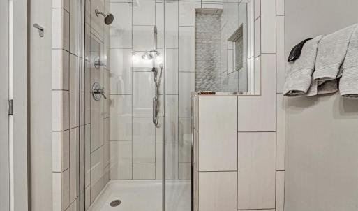 Photo #33 of 1245 Graves Harbor Trail, Huddleston, VA