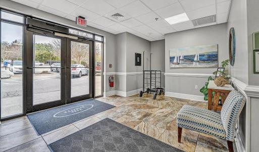 Photo #7 of 1245 Graves Harbor Trail, Huddleston, VA