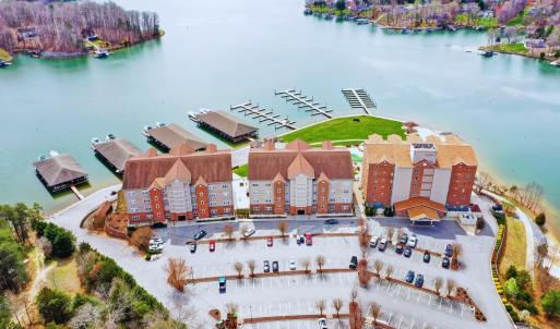 Photo #4 of 1245 Graves Harbor Trail, Huddleston, VA