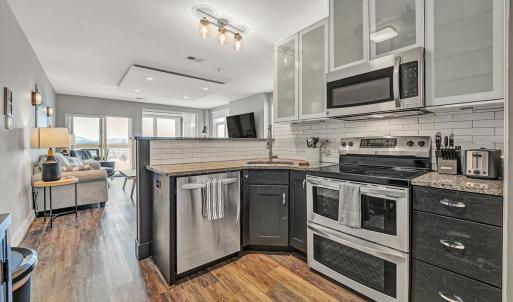 Photo #21 of 1245 Graves Harbor Trail, Huddleston, VA