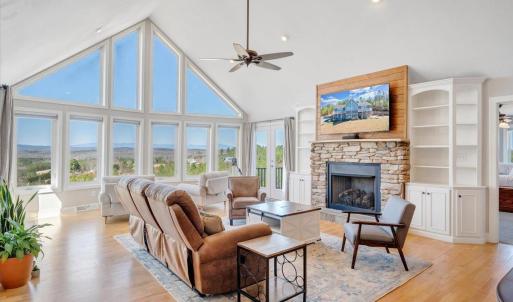 Photo #5 of 439 Gardner Farm Road, Appomattox, VA 3.6 acres