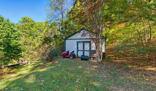 Photo #31 of 1132 James view Drive, Lynchburg, VA 3.1 acres