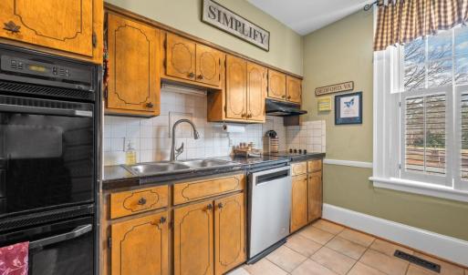 Photo #27 of 517 Longwood Avenue, Bedford, VA 0.8 acres