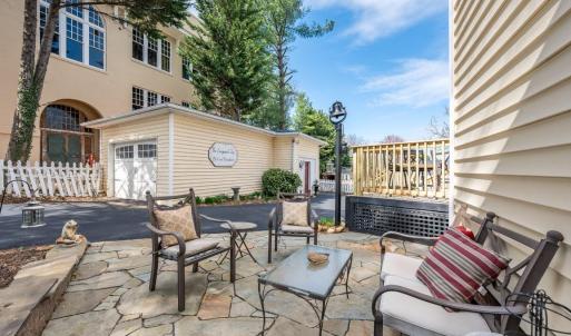 Photo #64 of 517 Longwood Avenue, Bedford, VA 0.8 acres