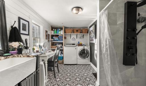 Photo #9 of 307 Brook Lane, Concord, VA 26.8 acres