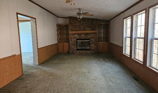 Photo #16 of 222 Cove Mountain Lane, Buchanan, VA 2.1 acres