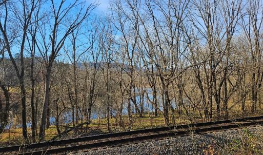 Photo #2 of 222 Cove Mountain Lane, Buchanan, VA 2.1 acres