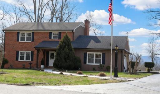 Photo #1 of 1921 Tabby Ln, Altavista, VA 1.4 acres