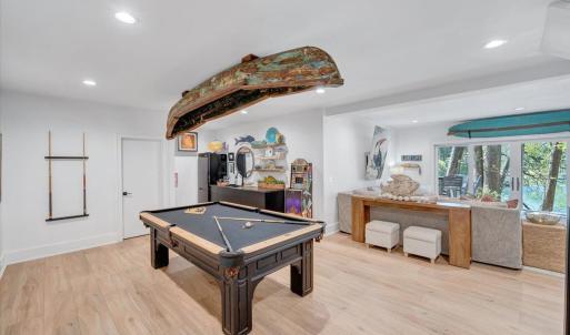 Terrace Level Fully Furnished Great Room!