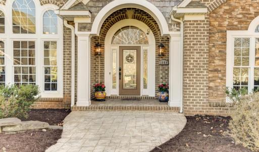 Photo #2 of 1044 Grand Oaks Drive, Forest, VA 0.8 acres