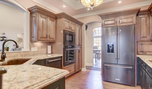 Photo #7 of 1044 Grand Oaks Drive, Forest, VA 0.8 acres