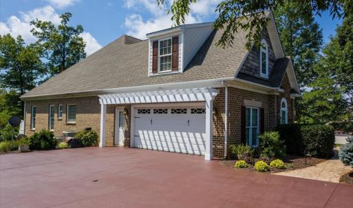 Photo #3 of 1044 Grand Oaks Drive, Forest, VA 0.8 acres