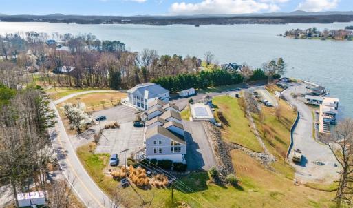 Photo #28 of 16109 Smith Mountain Lake Parkway, Huddleston, VA