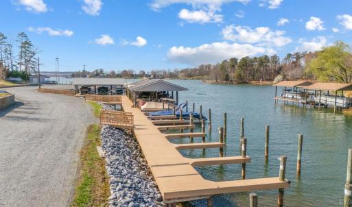 Photo #20 of 16109 Smith Mountain Lake Parkway, Huddleston, VA