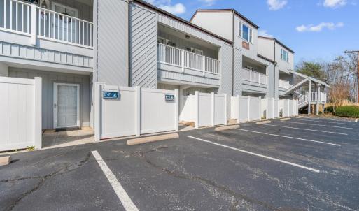 Photo #2 of 16109 Smith Mountain Lake Parkway, Huddleston, VA