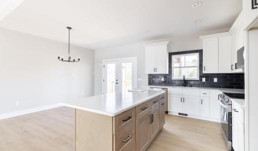 Photo #11 of 50 Hawkins Ridge Rd, Goode, VA 1.0 acres