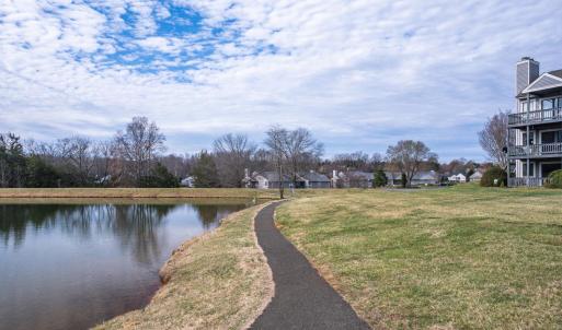 Photo #33 of 1314 Twin Springs Court, Forest, VA