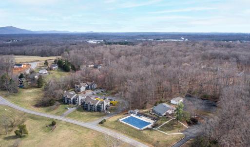 Photo #37 of 1314 Twin Springs Court, Forest, VA