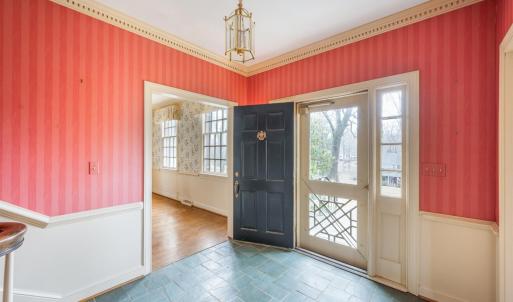 Photo #6 of 2121 Surrey Place, Lynchburg, VA 0.8 acres