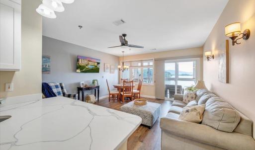 Photo #5 of 1273 Graves Harbor Trail, Huddleston, VA