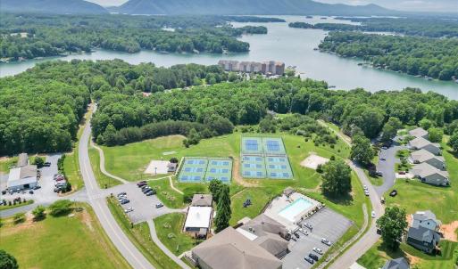 Photo #49 of 1114 8th Fairway Lane, Huddleston, VA 0.4 acres