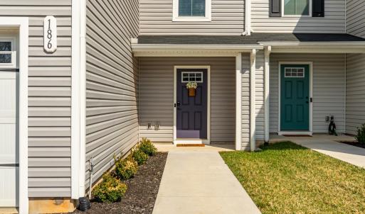 Photo #2 of 186 Robinia Road, Lynchburg, VA 0.2 acres