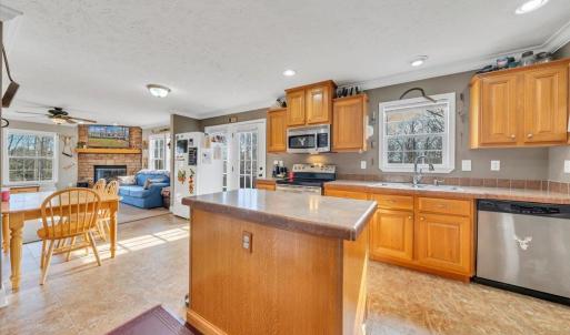 Photo #12 of 1060 Marble Creek Court, Lynch Station, VA 2.1 acres