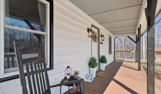 Photo #7 of 1009 Guardian Circle, Huddleston, VA 1.6 acres