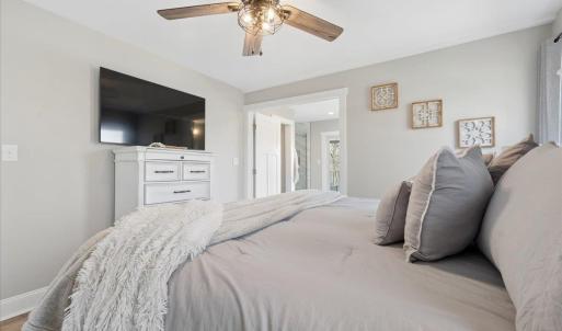 Photo #22 of 1009 Guardian Circle, Huddleston, VA 1.6 acres
