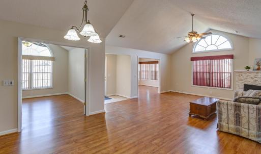 Photo #8 of 1106 Jefferson Way, Forest, VA