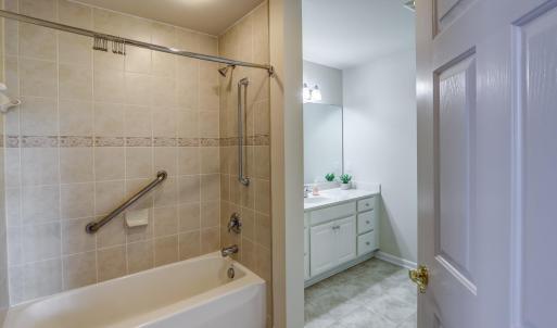 Photo #37 of 1106 Jefferson Way, Forest, VA