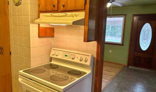 Photo #10 of 2213 Fancy Grove Road, Huddleston, VA 5.0 acres