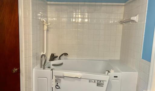 Photo #14 of 2213 Fancy Grove Road, Huddleston, VA 5.0 acres