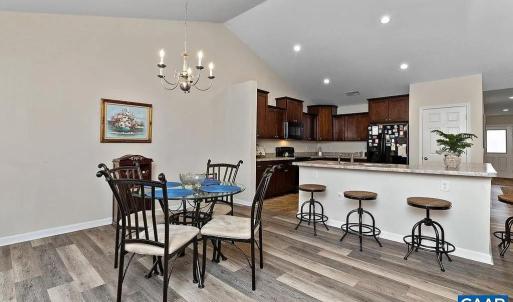 Photo #15 of 147 STRATFORD PL, Madison Heights, VA 0.4 acres