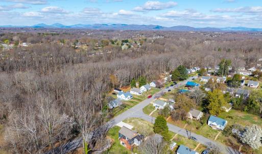Photo #50 of 4928 Windsor Avenue, Lynchburg, VA 0.3 acres
