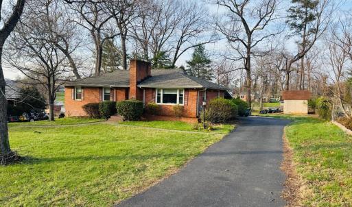 Photo #2 of 7110 Richland Drive, Lynchburg, VA 0.4 acres