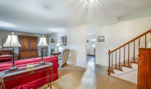 Photo #4 of 1071 Great Oaks Road, Forest, VA 0.7 acres