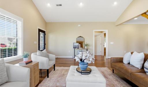 Photo #11 of 1043 Lindenshire Drive, Forest, VA 0.2 acres