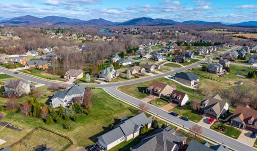 Photo #46 of 1043 Lindenshire Drive, Forest, VA 0.2 acres