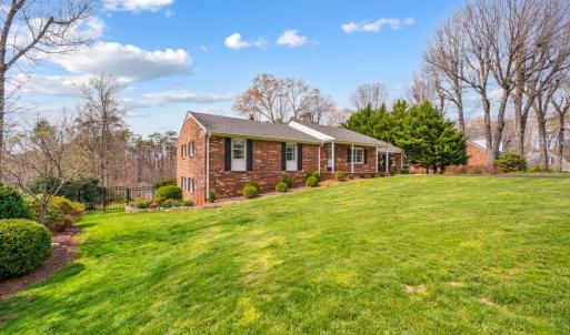 Photo #3 of 129 Quail Ridge Drive, Altavista, VA 0.9 acres