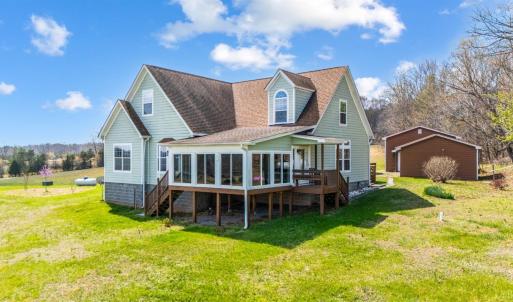 Photo #1 of 4072 Red Oak School Road, Concord, VA 35.6 acres