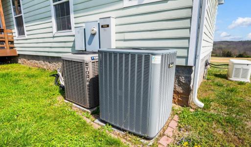 Photo #48 of 4072 Red Oak School Road, Concord, VA 35.6 acres